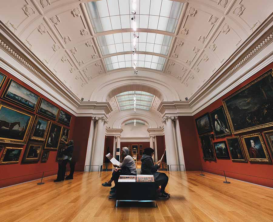 Bring your Curiosity: New Exhibition